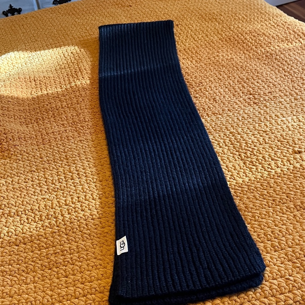UGG Black Knit Scarf
